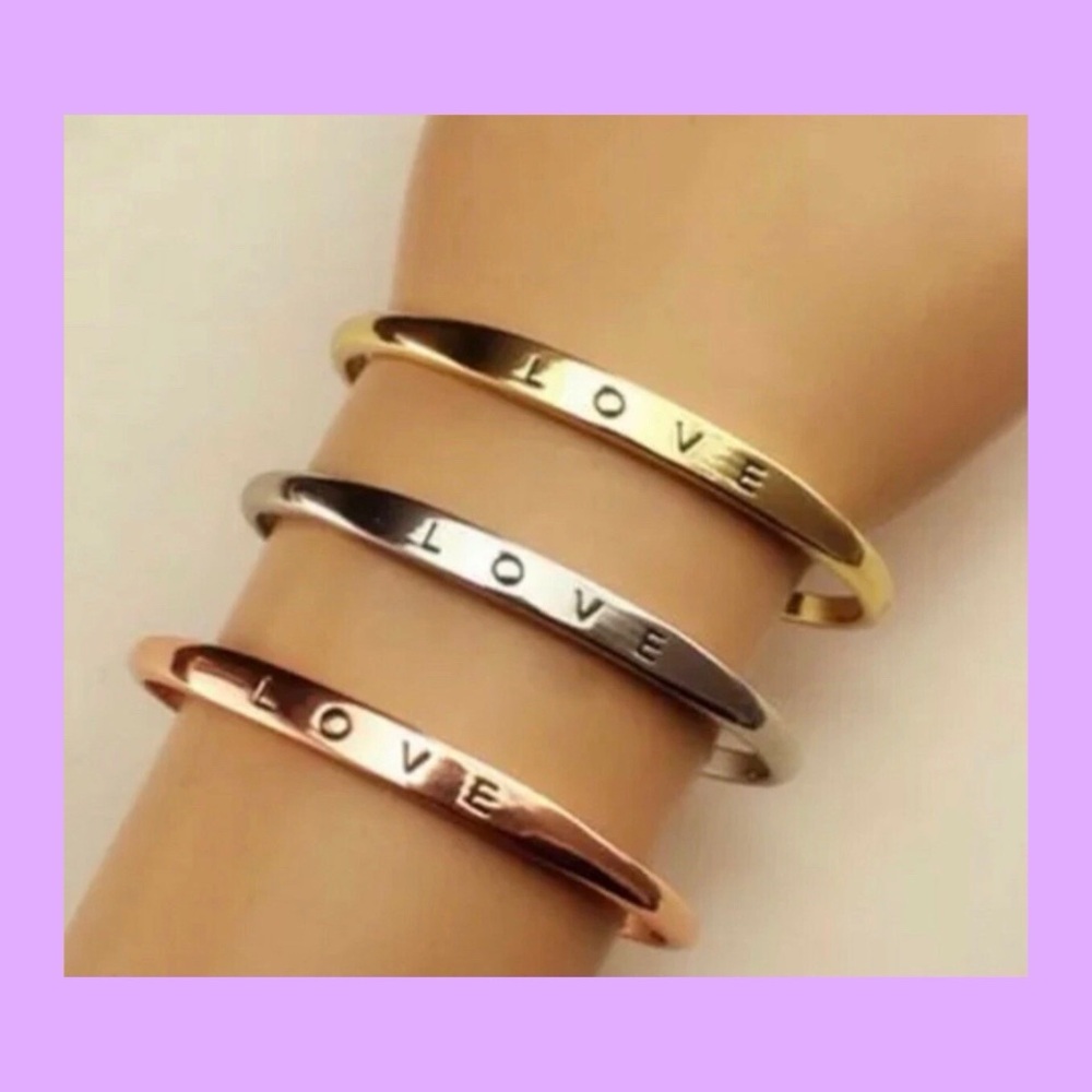 Elegant Love Engraved Bangle - Gold